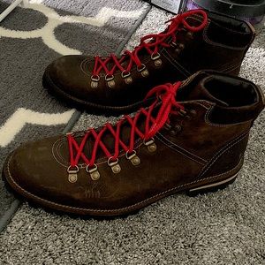 Like new Mens Cole Haan boots